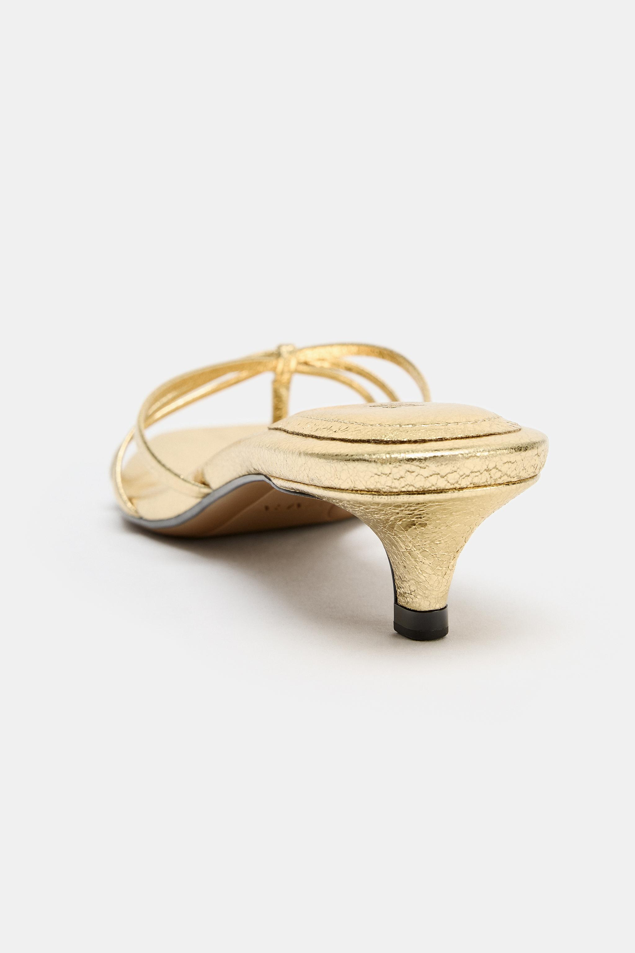 METALLIC EFFECT SANDALS